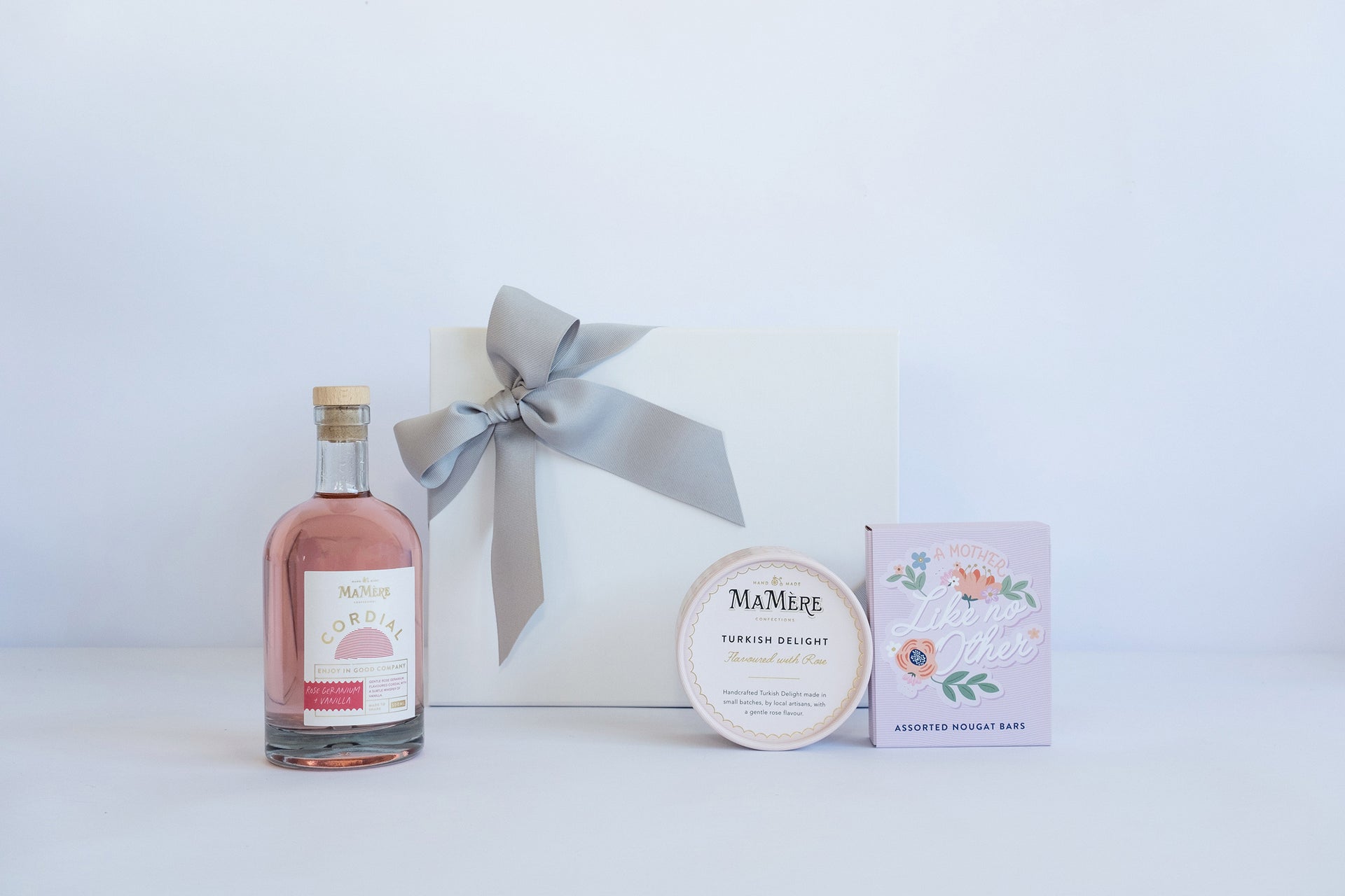 A MOTHER LIKE NO OTHER GIFTBOX